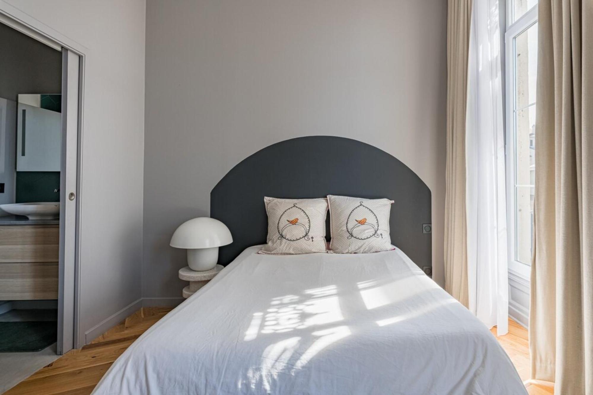 Beige Hospitalite - Apotheose Luxueux- 3 Chambres - Parking Prive แซงต์-เอเตียน ภายนอก รูปภาพ
